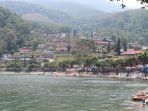 telaga-sarangan-magetan.jpg