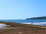 teluk-penyu-cilacap_20160815_140014.jpg