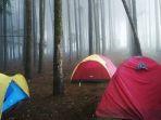 tenda-kemah-di-wana-wisata-pokland-cianjur-jawa-barat.jpg