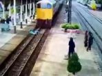 terlindas-kereta_20170114_142932.jpg