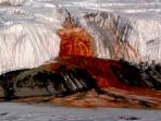 the-blood-falls-in-antartica_20161005_141621.jpg