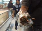 tikus-berukuran-besar-yang-ditangkap-satgas-pangan-dinas-ketahanan-pangan-kota-bandar-lampung.jpg