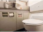 toilet-pesawat_20180605_144000.jpg