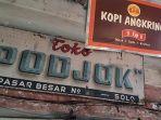 toko-podjok-kopi-solo.jpg