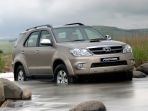 toyota-fortuner_20170206_222155.jpg