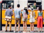 traveling-ilustrasi.jpg
