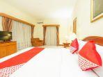 tretes-raya-hotel-gambar.jpg