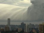 tsunami-di-sydney_20170906_194056.jpg