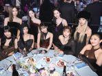 twice-adalah-girl-group-beranggotakan-9-member.jpg