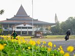 universitas-sebelas-maret_20180706_151419.jpg