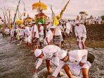 upacara-melasti-di-bali.jpg