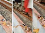 video-ngopi-di-pinggir-rel-kereta-api.jpg