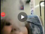 video-penumpang-yang-melakukan-vaping-di-dalam-kereta-beredar-di-media-sosial.jpg