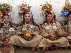 wanita-cantik-dari-suku-arya-di-ladakh1.jpg
