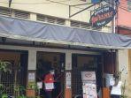 warung-kopi-purnama-di-bandung-jawa-barat.jpg