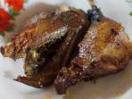 warung-makan-opor-bebek-dan-bebek-goreng-bu-yadi_20161229_161013.jpg