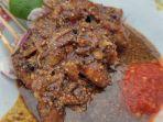 warung-sate-taichan-lowayu.jpg