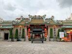 wat-mangkon-kamalawat-satu-tempat-wisata-gratis-di-bangkok-thailand-yang-wajib-dikunjungi.jpg