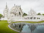 wat-rong-khun-satu-tempat-wisata-hits-di-chiang-rai-thailand.jpg