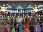 wisata-halal-di-malaysia.jpg