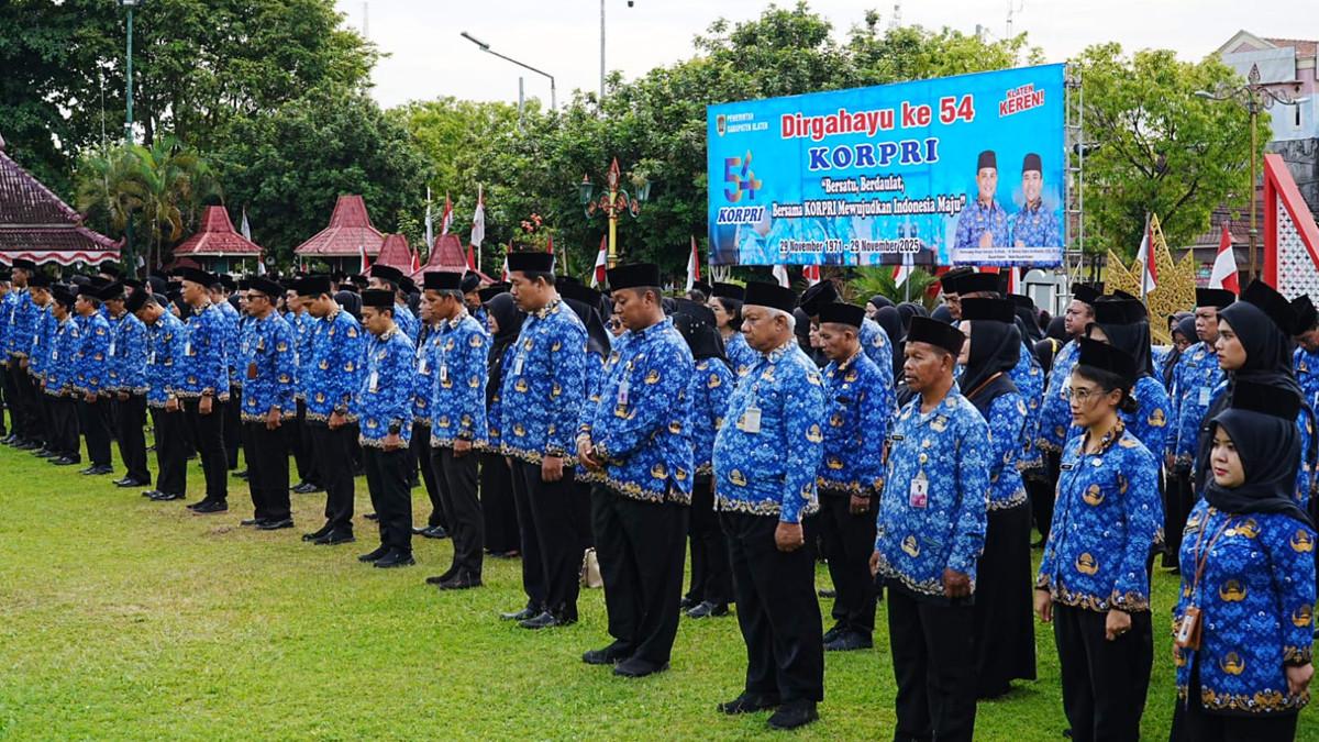 HEMAT ENERGI - Mulai 1 April 2026, Pemerintah resmi meluncurkan delapan transformasi budaya kerja dan gerakan hemat energi nasional, ASN WFH setiap Jumat hingga perketat BBM subsidi