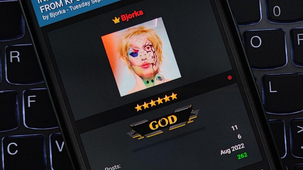 HACKER BJORKA - Anggota Breached Forums dengan username Bjorka.