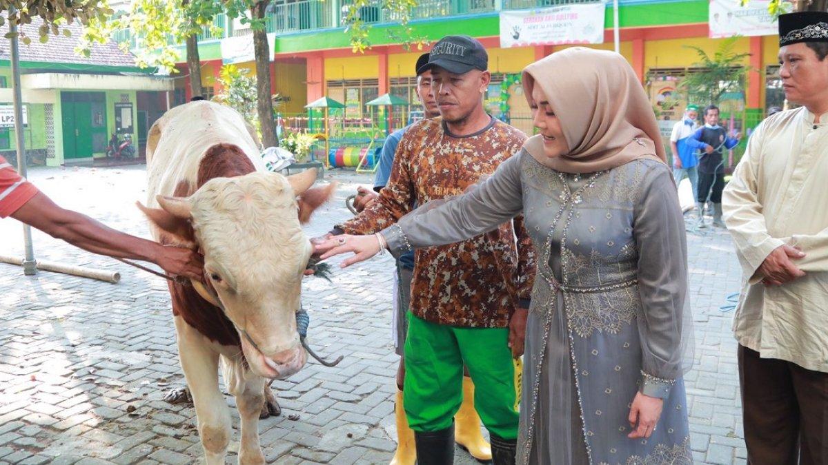 Bupati Klaten Sri Mulyani Ingatkan Tidak Buang Limbah Hasil Penyembelihan Hewan Kurban di Sungai