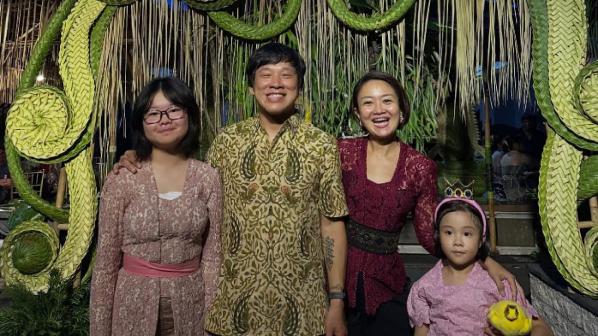 CICI PANDA - Cici Panda kini tinggal di Bali bersama keluarga nya.