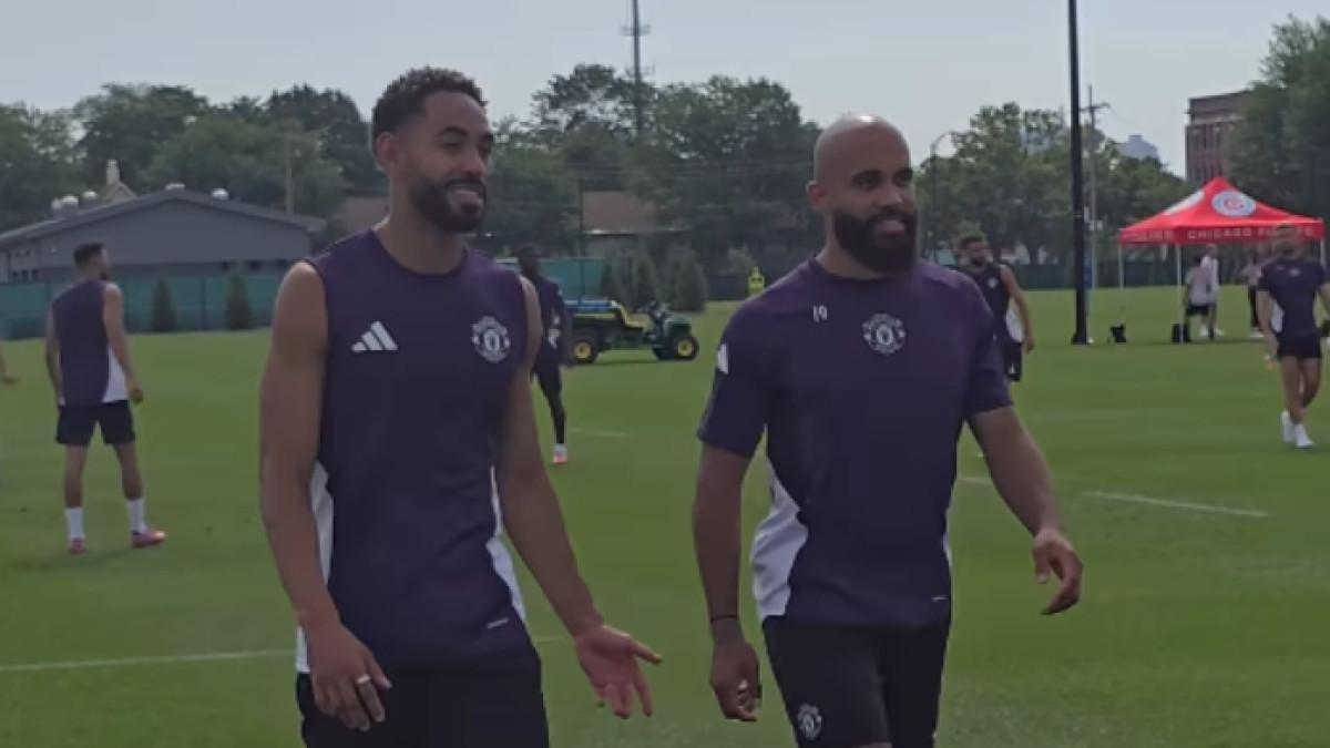 CUNHA MBUEMO MU - Matheus Cunha dan Bryan Mbeumo, pemain Manchester United musim 2025/2026.