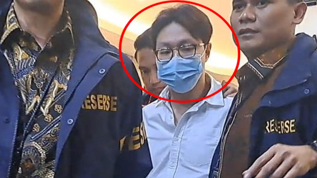 Ditahan di Polda Metro Jaya, Richard Lee akhirnya buka suara. Lewat admin, ia luruskan kabar yang dinilai tak utuh.