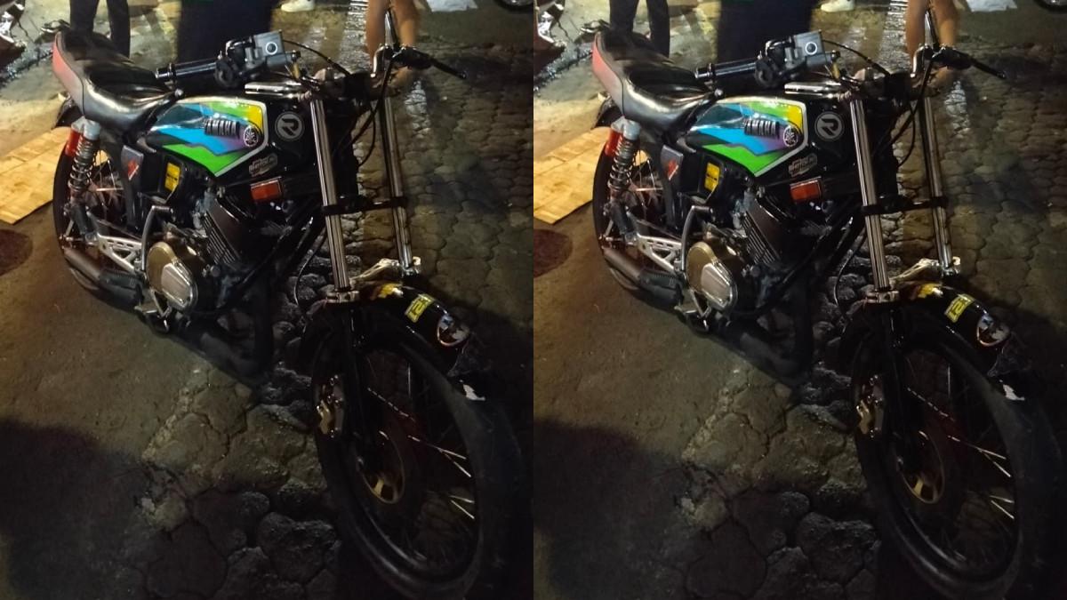 GARY ISKAK MENINGGAL - Gary Iskak meninggal dunia saat mengendari motor RX King di Pesanggrahan, Jaksel, Sabtu (29/11/2025) dini hari. Kondisi motor Gary Iskak RX King usai kecelakaan.