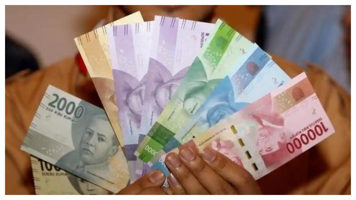 PUNGLI VIRAL - Ilustrasi uang kertas rupiah. 
