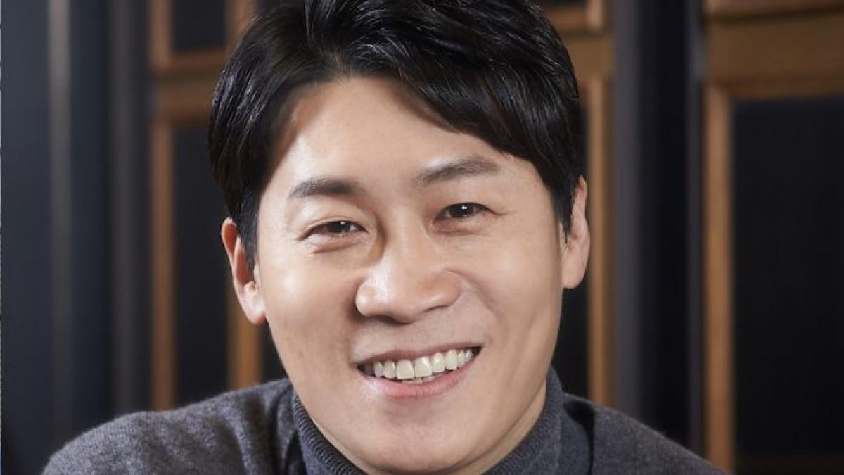 AKTOR COMEBACK AGUSTUS - Foto Jin Sun Kyu diolah dari AsianWiki.com, Jumat (1/8/2025). Berikut deretan artis top Korea Selatan yang comeback di drakor Agustus 2025.
