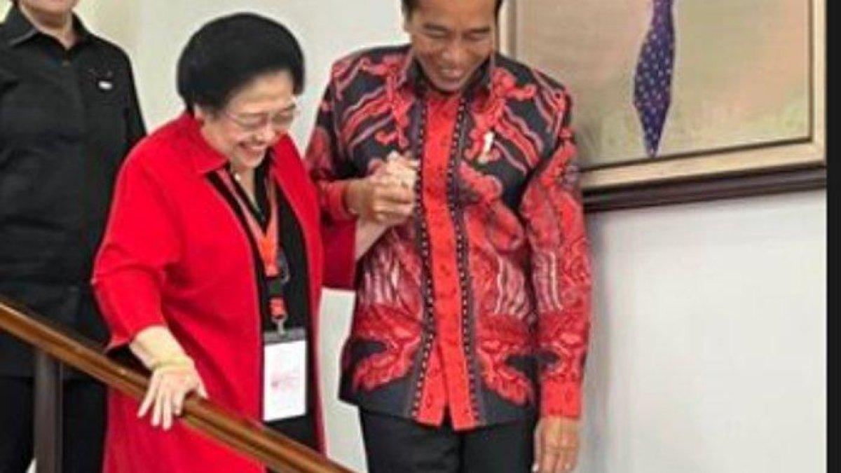 Jokowi saat masih memiliki hubungan baik dengan Megawati.