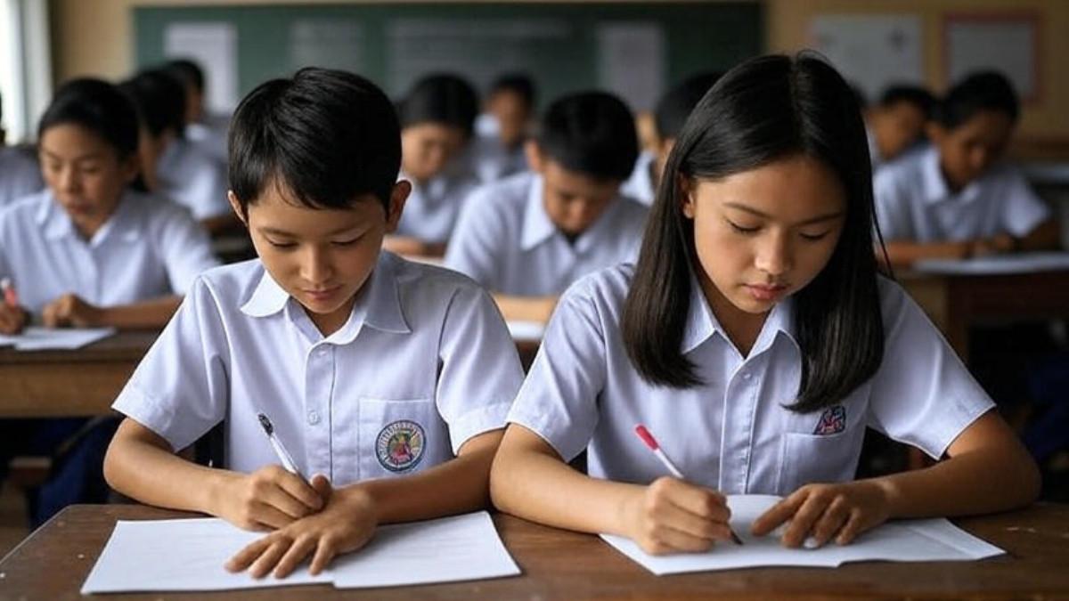 WACANA  - Ilustrasi murid sedang belajar di kelas, berikut kunci jawaban Ilmu Pengetahuan Sosial (IPS) Kelas 8 halaman 7 Kurikulum Merdeka.