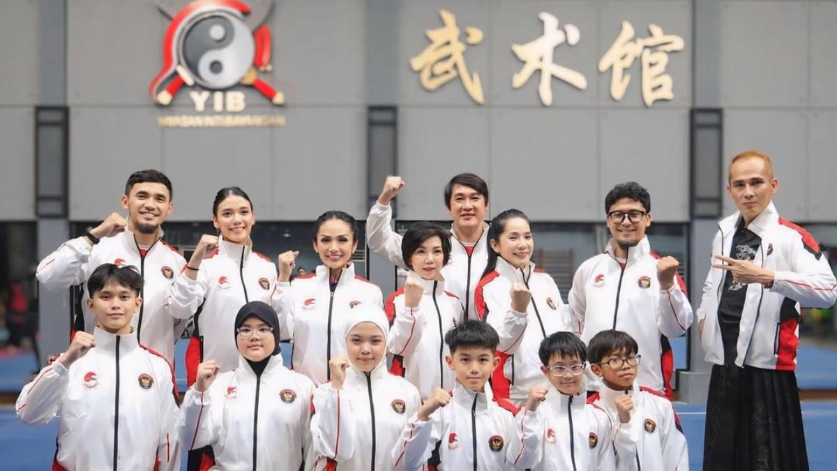 Krisdayanti membuat prestasi baru gabung berlatih tim Wushu Indonesia, jelang pertandingan internasional wushu di Emeishan, China.