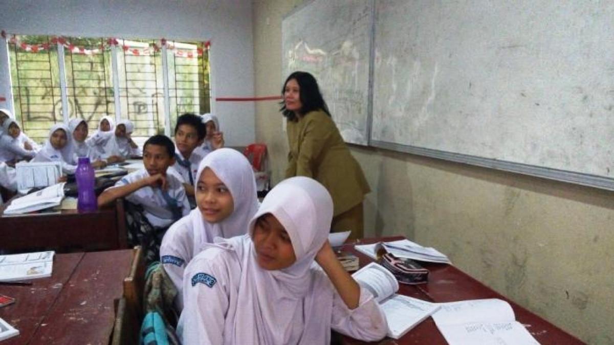 50 Soal dan Kunci Jawaban TKA SMA 2025: Maksud Larik Pertama Puisi Tersebut adalah?