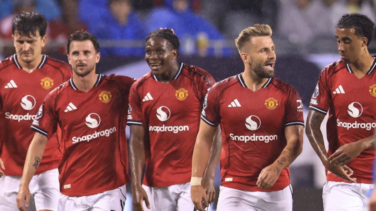 MANCHESTER UNITED 2025/2026 - Pemain Manchester United musim 2025/2026.