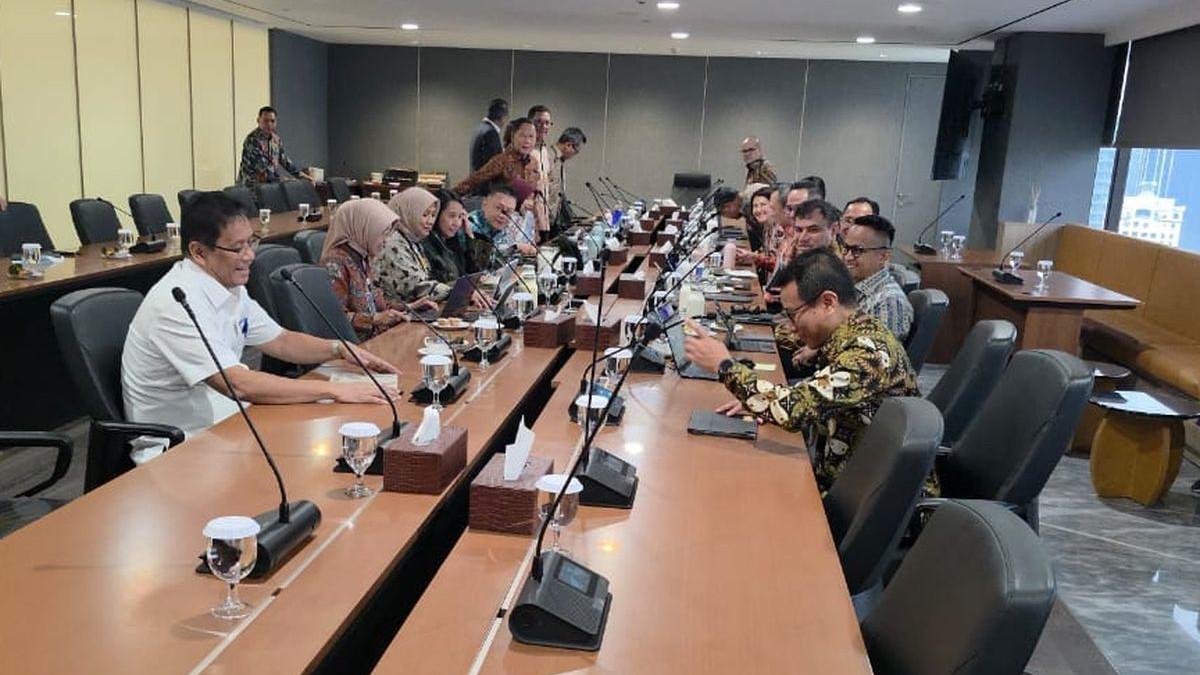 PURBAYA SIDAK BNI - Tanpa pemberitahuan resmi, Menteri Keuangan Purbaya mendadak muncul di Kantor Pusat PT Bank Negara Indonesia (Persero) Tbk atau BNI, Jakarta.