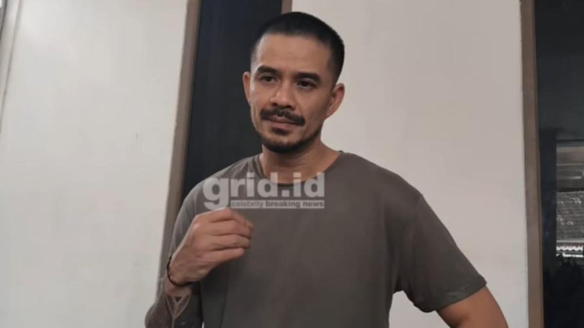 PENGAKUAN ROBY TREMONTI - Roby Tremonti klarifikasi soal tudingan ancam Hesti Purwadinata.
