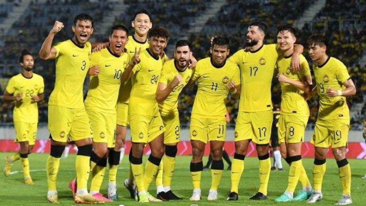 TIMNAS MALAYSIA - Penggawa Timnas Malaysia berfoto bersama saat pertandingan FIFA Matchday Juni 2023 kontra Papua Nugini di Stadion Sultan Mizan Zainal Abidin, Selasa (20/6/2023). Ilustrasi Timnas Malaysia.