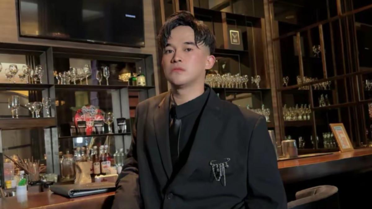 KONTROVERSI ANWAR BAB - MUI merekomendasikan Anwar Sanjaya disanksi oleh Komisi Penyiaran Indonesia (KPI) Pusat.Hal itu didasarkan pada aksinya ketika di layar kaca.