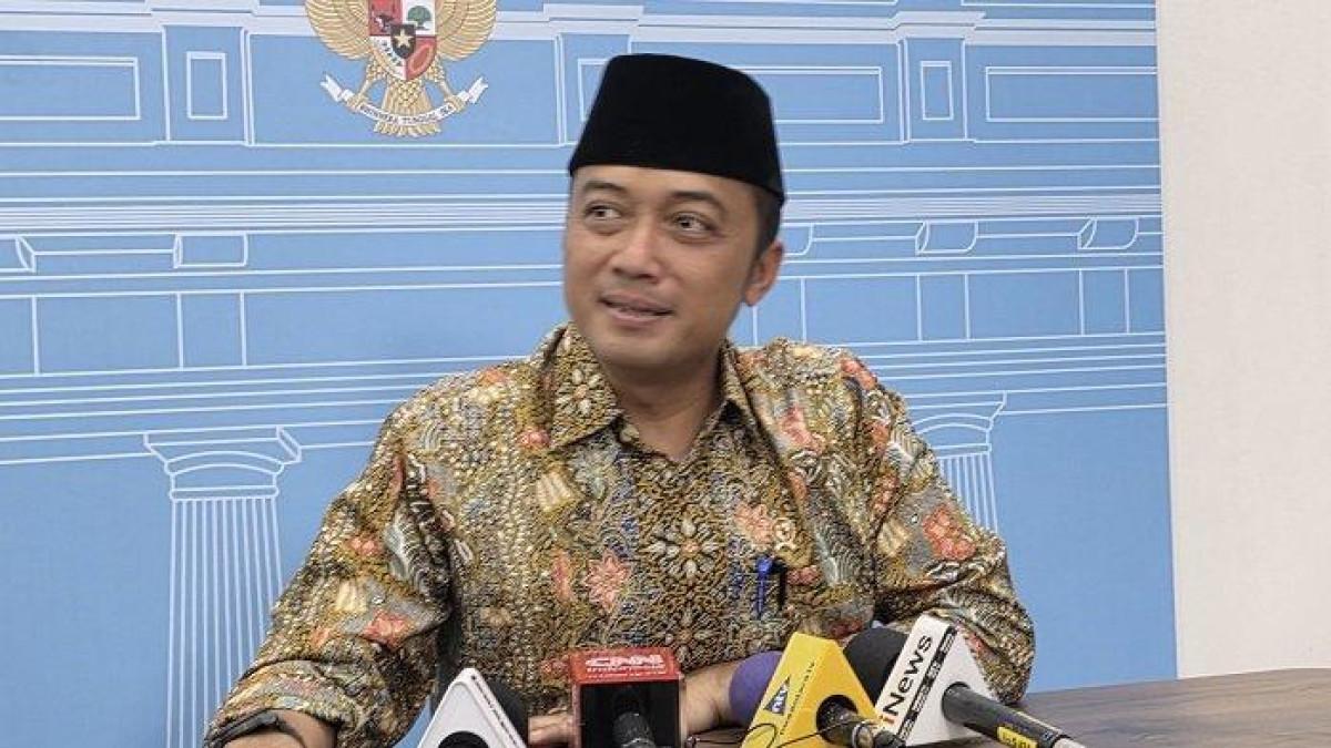 RESHUFFLE KABINET - Potret Mensesneg Prasetyo Hadi di Istana Kepresidenan, Jakarta, Jumat, (11/7/2025). Baru-baru ini Prasetyo Hadi menanggapi soal teror yang diterima Ketua BEM UGM imbas sampaikan kritik.