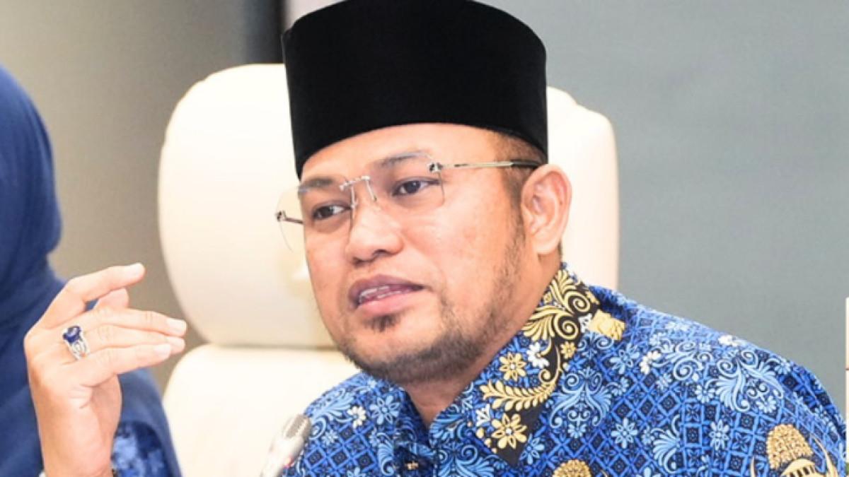 SOSOK RUDY MAS'UD - Rudy Mas'ud merupakan Gubernur Kalimantan Timur periode 2025-2030. Sebelum terjun ke dunia politik, ia merupakan pengusaha.