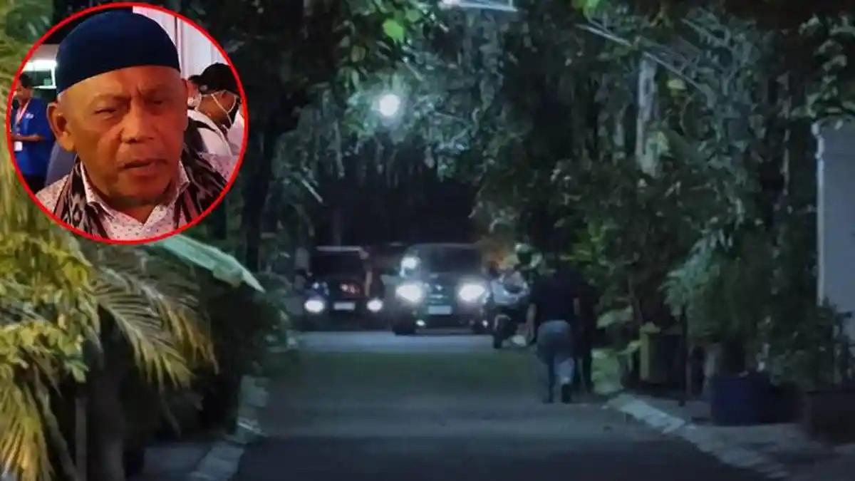 SEPUTAR SOLO RAYA - Suasana kediaman Presiden ke-7 RI Joko Widodo (Jokowi) saat dua tersangka kasus pencemaran nama baik terkait dugaan ijazah palsu mendatangi Jokowi pada Kamis (8/1/2026) sore.