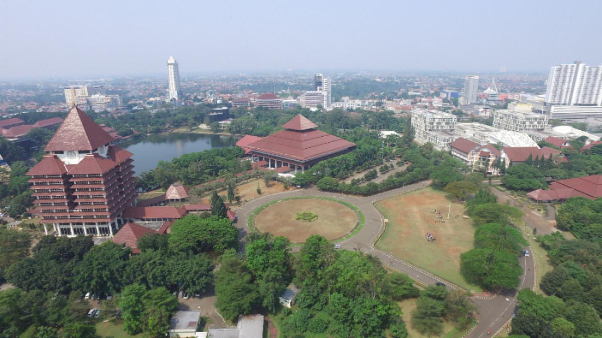 UNIVERSITAS INDONESIA -