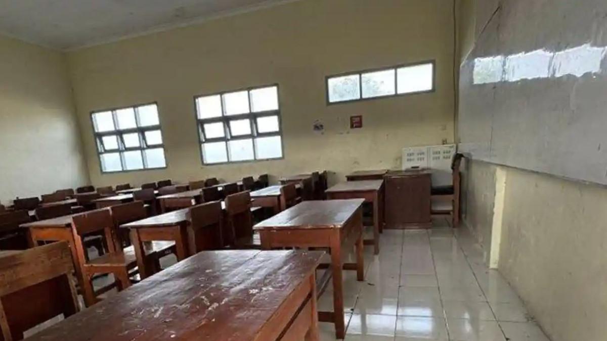 KUNCI JAWABAN IPAS - Ilustrasi ruang kelas. Inilah kunci jawaban IPAS Kelas 3 SD halaman 3 Kurikulum Merdeka.