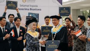 BEASISWA-MAHASISWA-HESRDNTFXZSDGFN.jpg