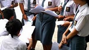 Bahasa-Indonesia-kelas-11-halaman-72-Sebutkan-dan-jelaskan-tema-utama-dan-tema-tambahan.jpg