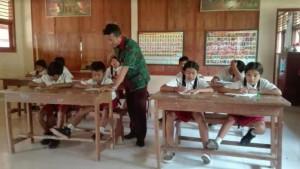 Bahasa-Indonesia-kelas-11-halaman-86-Berdasarkan-cerpen-Sungai-karya-Nugroho-Notosusanto.jpg